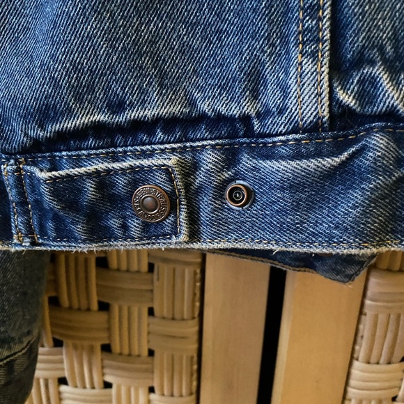 Levi’s Sherpa Trucker Jacket - Picture 5 of 8